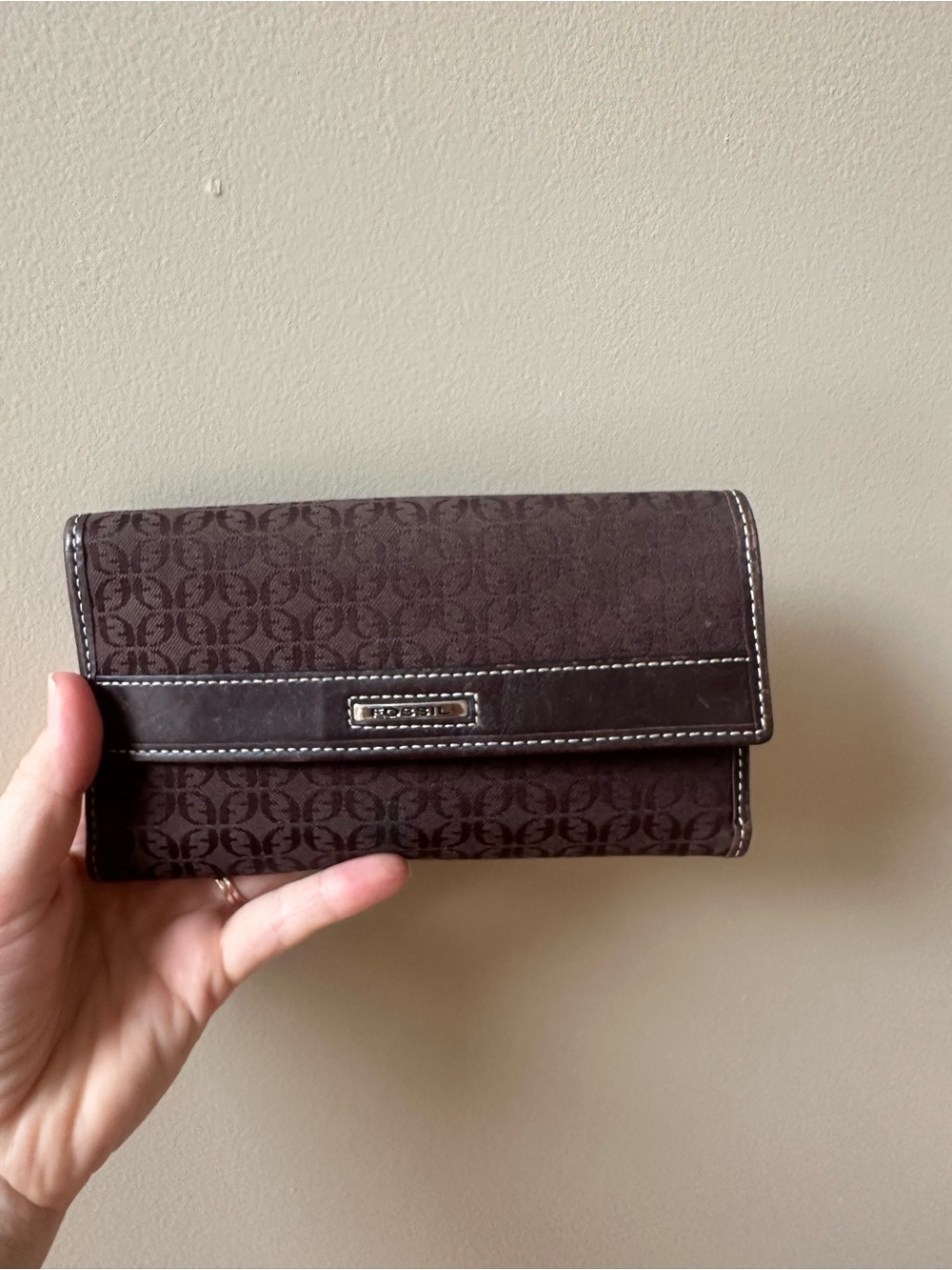 Vintage Y2K fossil wallet